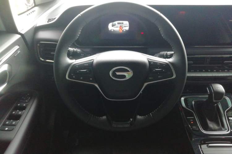 Used GAC Trumpchi M6 2024 MAX 270T WDCT Luxury Edition Steering Wheel