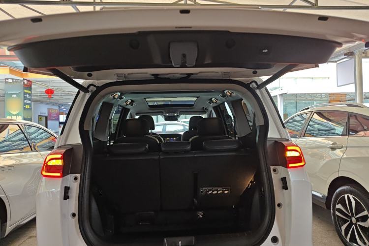 Used GAC Trumpchi M6 2024 MAX 270T WDCT Luxury Edition Trunk