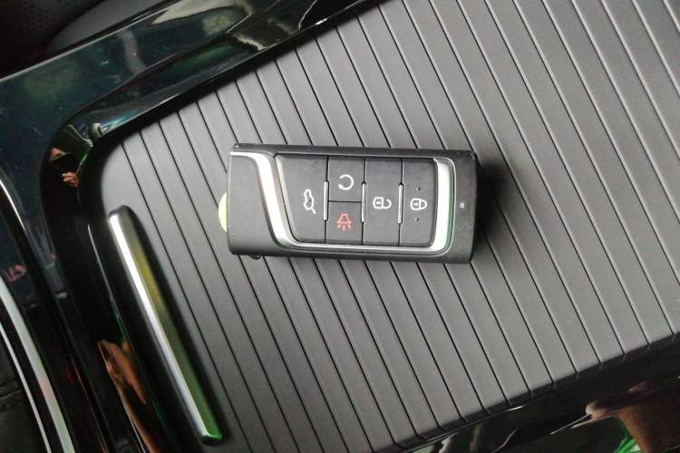 Used GAC Trumpchi M6 2024 MAX 270T WDCT Luxury Edition Vehicle Key