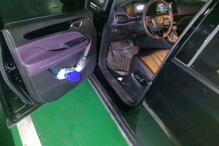 Used GAC Trumpchi M6 2025 Model MAX 270T WDCT Luxury Edition Driver Seat