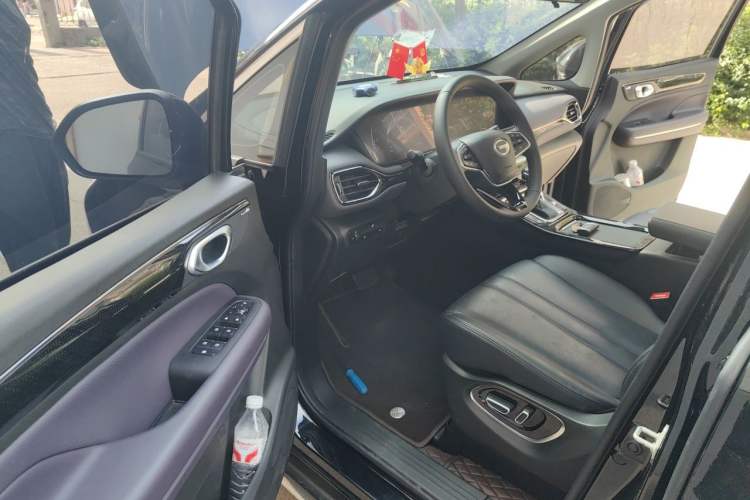 Used GAC Trumpchi M6 2025 Model MAX 270T WDCT Luxury Edition Driver Seat