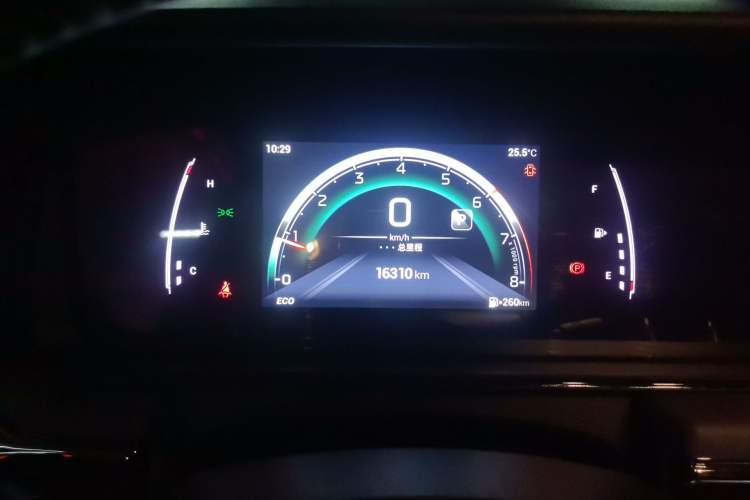 Used GAC Trumpchi M6 2025 Model MAX 270T WDCT Luxury Edition Instrument Cluster