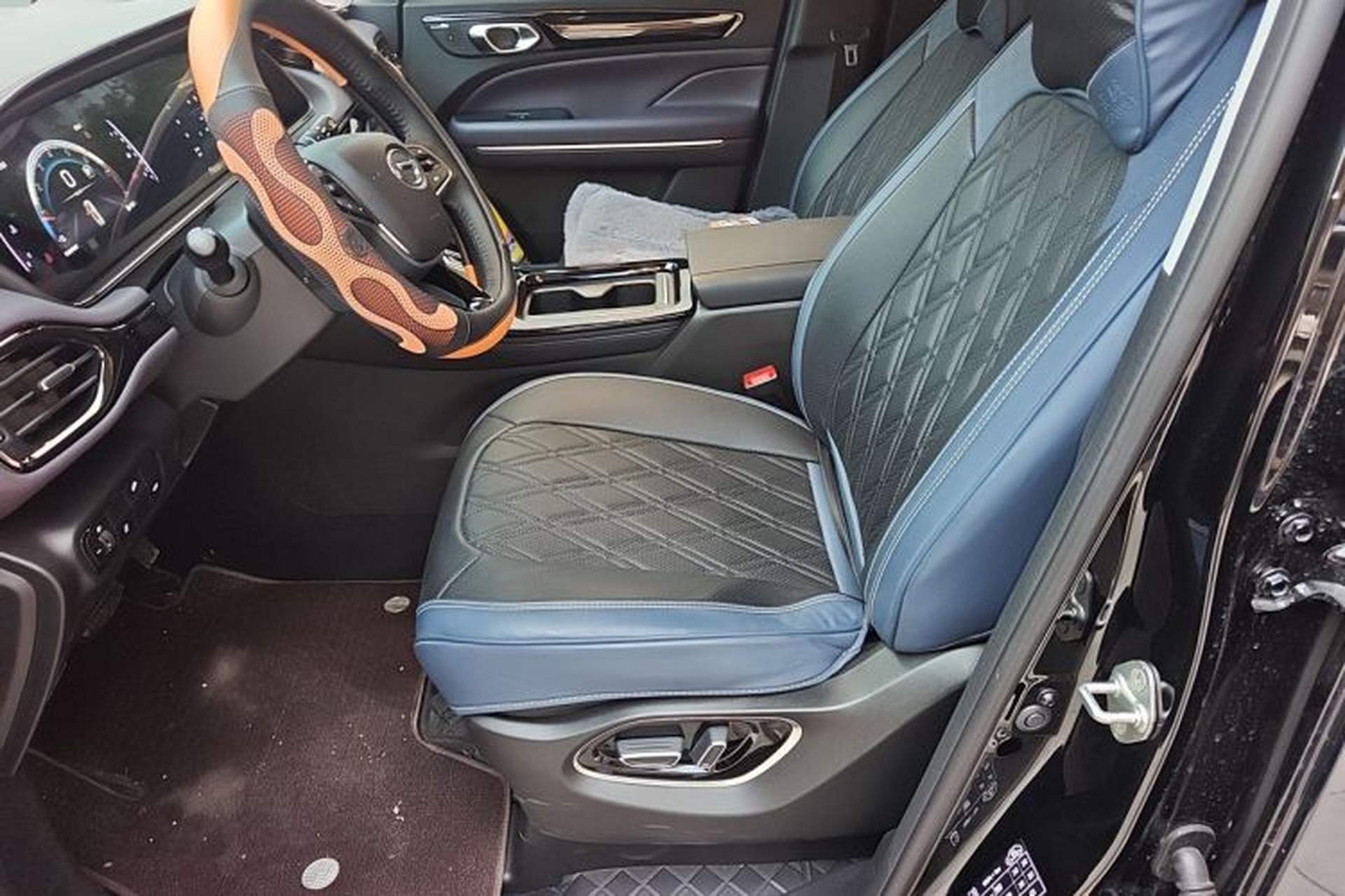 Used GAC Trumpchi M6 2025 Model MAX 270T WDCT Luxury Edition Left Front Seat