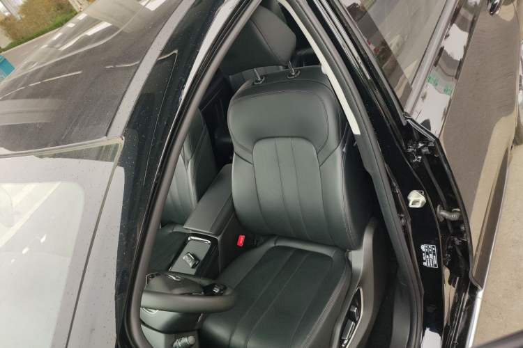 Used GAC Trumpchi M6 2025 Model MAX 270T WDCT Luxury Edition Left Front Seat