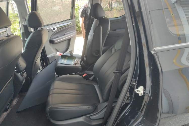Used GAC Trumpchi M6 2025 Model MAX 270T WDCT Luxury Edition Left Rear Seat
