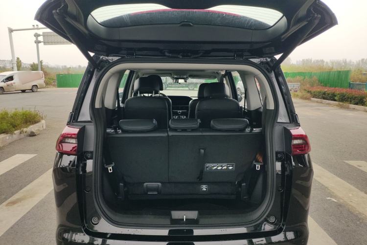 Used GAC Trumpchi M6 2025 Model MAX 270T WDCT Luxury Edition Trunk