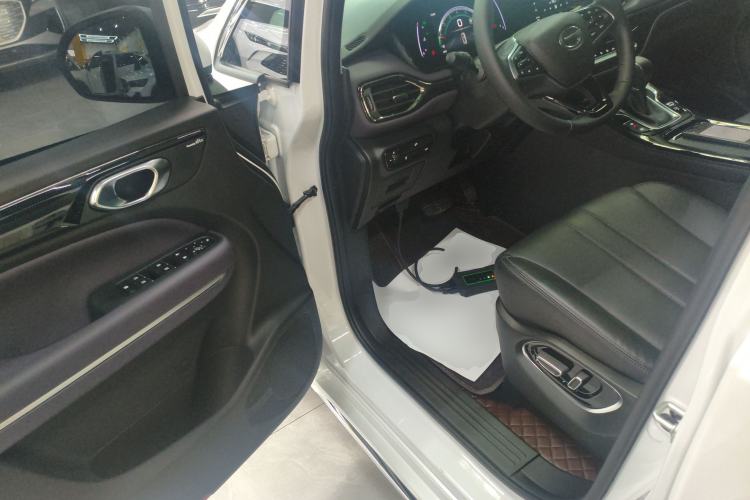 Used GAC Trumpchi M6 2025 Model MAX 270T WDCT Luxury Edition Driver Seat