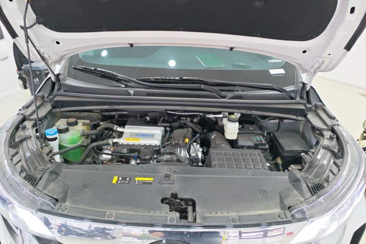 Used GAC Trumpchi M6 2025 Model MAX 270T WDCT Luxury Edition Engine Bay