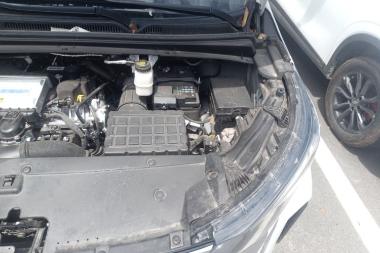 Used GAC Trumpchi M6 2025 Model MAX 270T WDCT Luxury Edition Engine Bay Left
