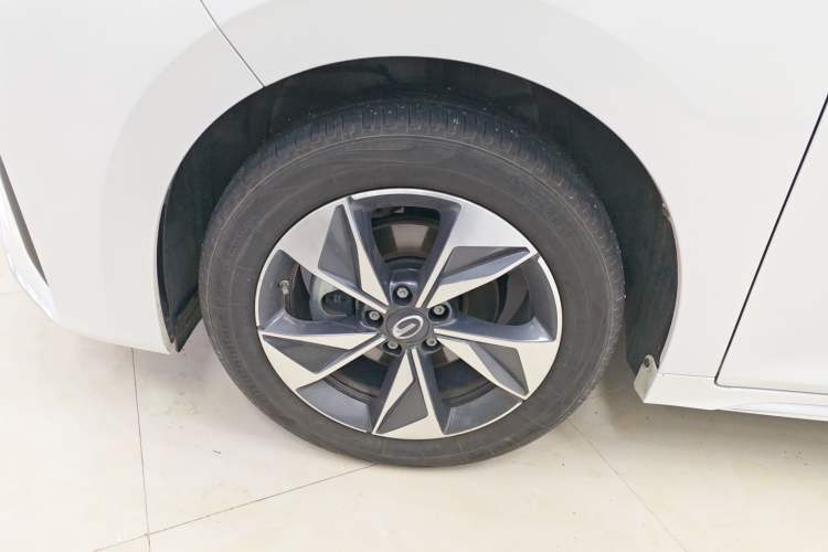 Used GAC Trumpchi M6 2025 Model MAX 270T WDCT Luxury Edition Exterior 4