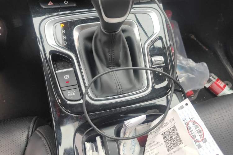 Used GAC Trumpchi M6 2025 Model MAX 270T WDCT Luxury Edition Gear Lever