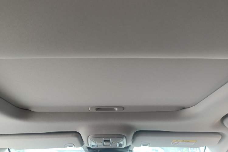Used GAC Trumpchi M6 2025 Model MAX 270T WDCT Luxury Edition Headliner