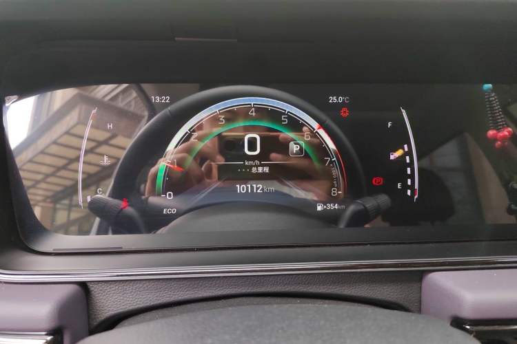 Used GAC Trumpchi M6 2025 Model MAX 270T WDCT Luxury Edition Instrument Cluster