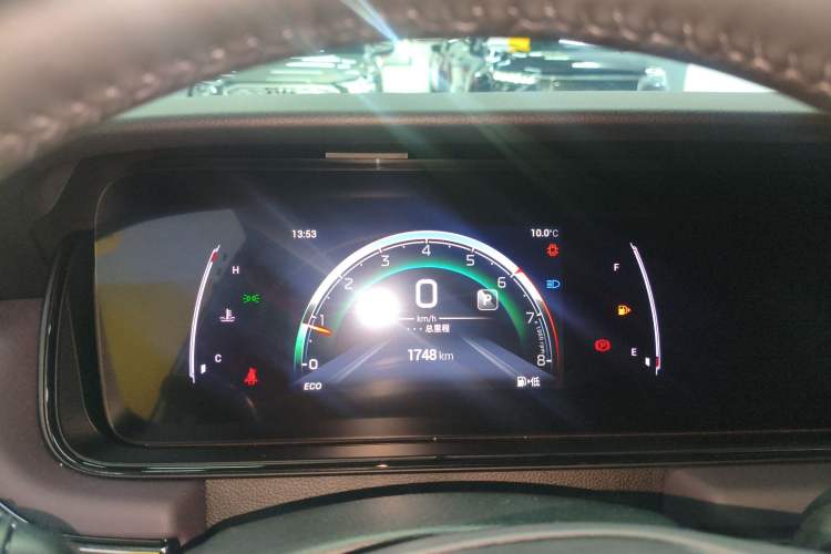 Used GAC Trumpchi M6 2025 Model MAX 270T WDCT Luxury Edition Instrument Cluster