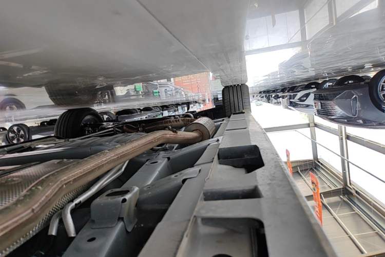 Used GAC Trumpchi M6 2025 Model MAX 270T WDCT Luxury Edition Left Side Sill