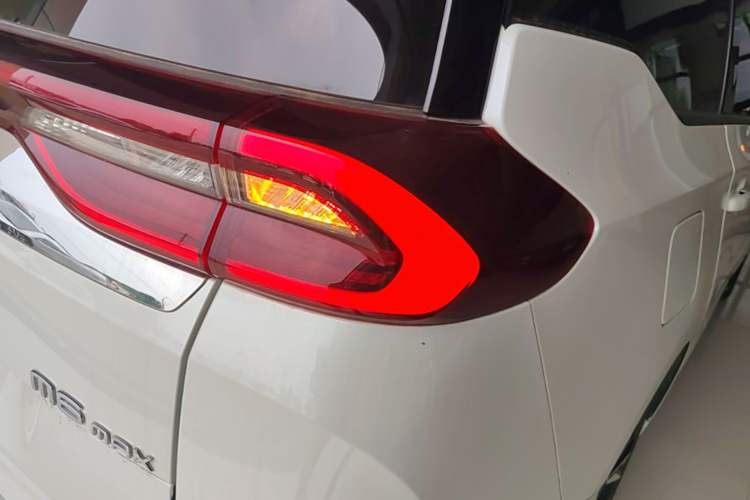 Used GAC Trumpchi M6 2025 Model MAX 270T WDCT Luxury Edition Right Rear Taillight