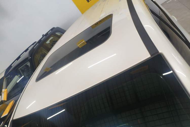 Used GAC Trumpchi M6 2025 Model MAX 270T WDCT Luxury Edition Roof