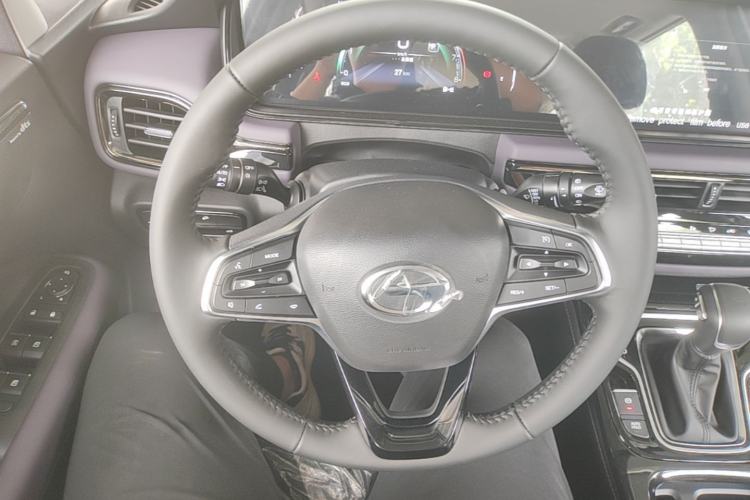 Used GAC Trumpchi M6 2025 Model MAX 270T WDCT Luxury Edition Steering Wheel