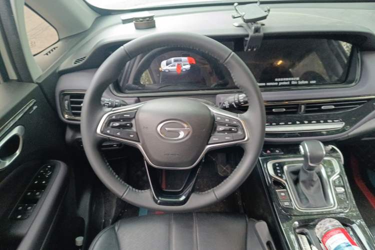 Used GAC Trumpchi M6 2025 Model MAX 270T WDCT Luxury Edition Steering Wheel