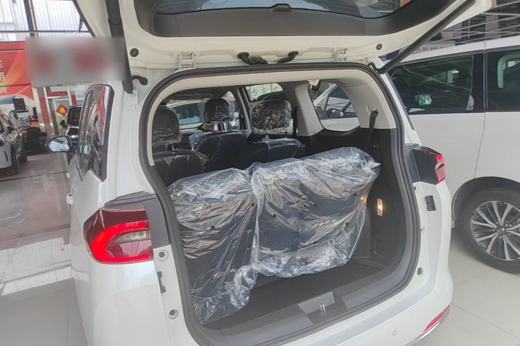 Used GAC Trumpchi M6 2025 Model MAX 270T WDCT Luxury Edition Trunk