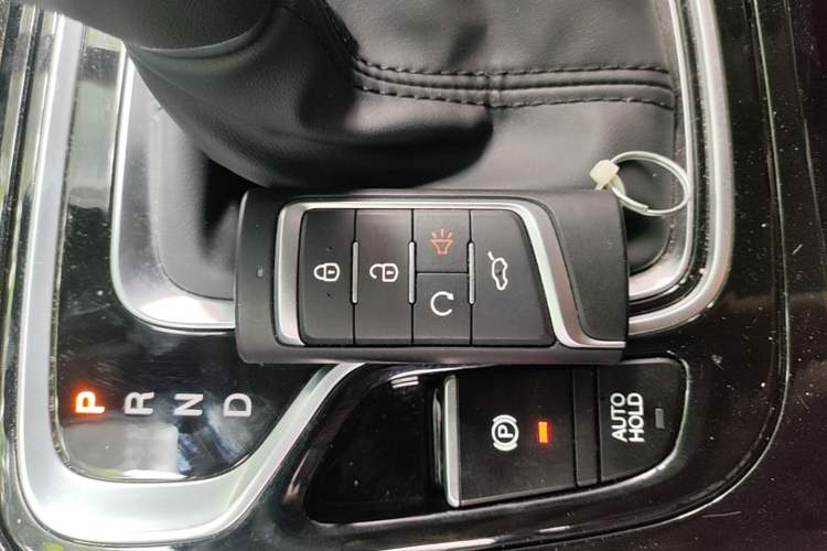 Used GAC Trumpchi M6 2025 Model MAX 270T WDCT Luxury Edition Vehicle Key