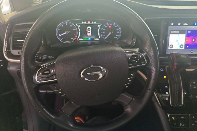 Used GAC Trumpchi M8 2020 Flagship 390T Navigation Model Steering Wheel