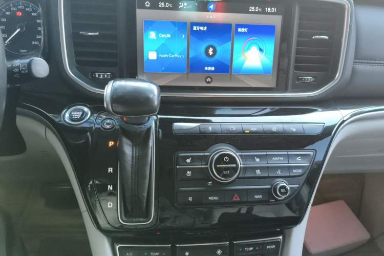 Used GAC Trumpchi M8 2018 320T Flagship Edition Audio And AC Panel