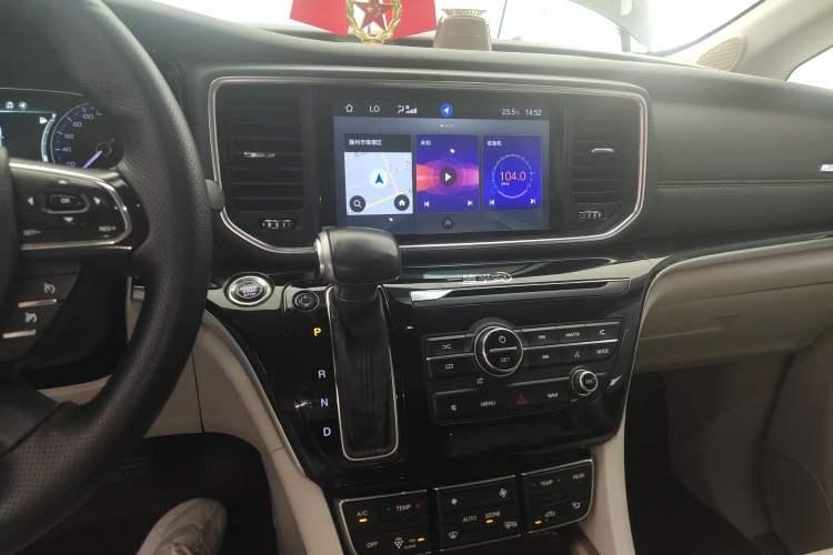 Used GAC Trumpchi M8 2018 320T Luxury Edition Audio And AC Panel