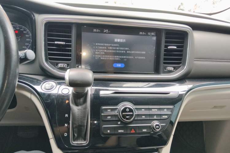 Used GAC Trumpchi M8 2018 320T Luxury Edition Audio And AC Panel