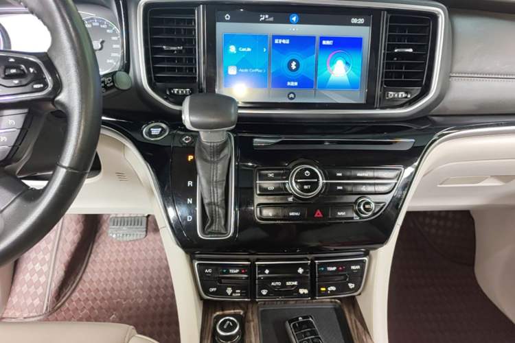 Used GAC Trumpchi M8 2018 320T Luxury Edition Audio And AC Panel