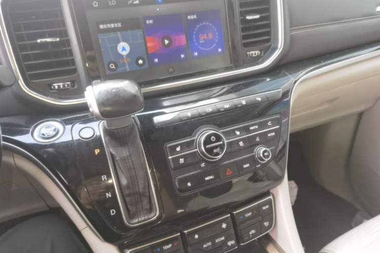 Used GAC Trumpchi M8 2018 320T Flagship Edition Audio And AC Panel