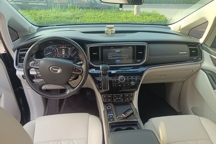 Used GAC Trumpchi M8 2018 320T Luxury Edition Center Console