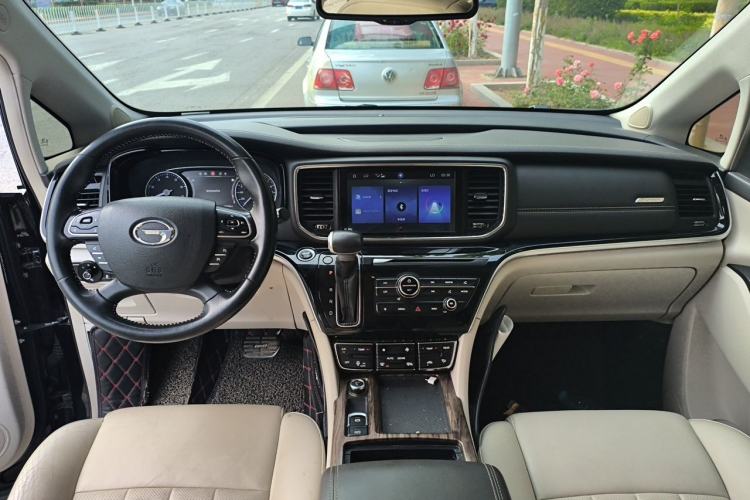 Used GAC Trumpchi M8 2018 320T Luxury Edition Center Console