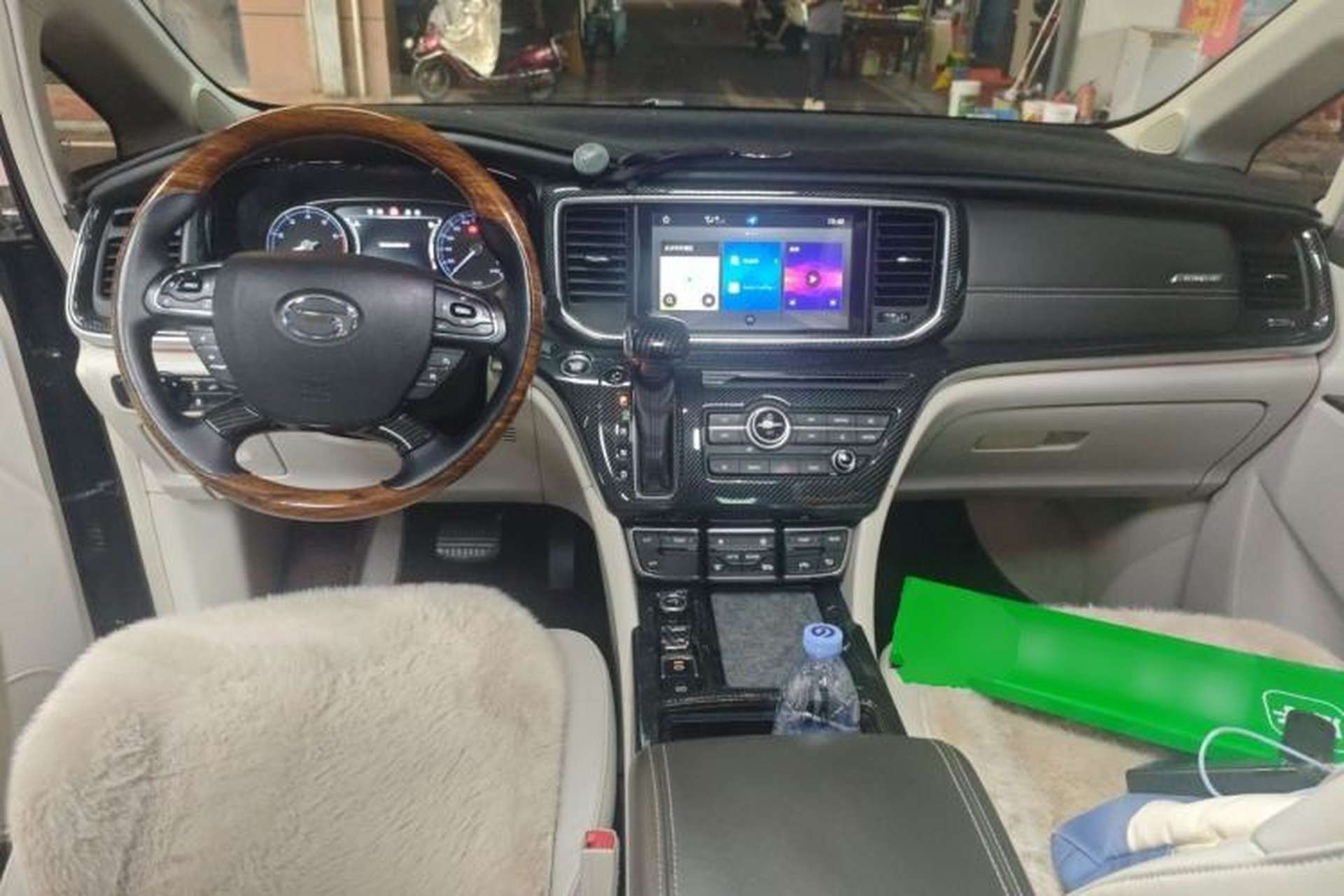 Used GAC Trumpchi M8 2018 320T Luxury Edition Center Console