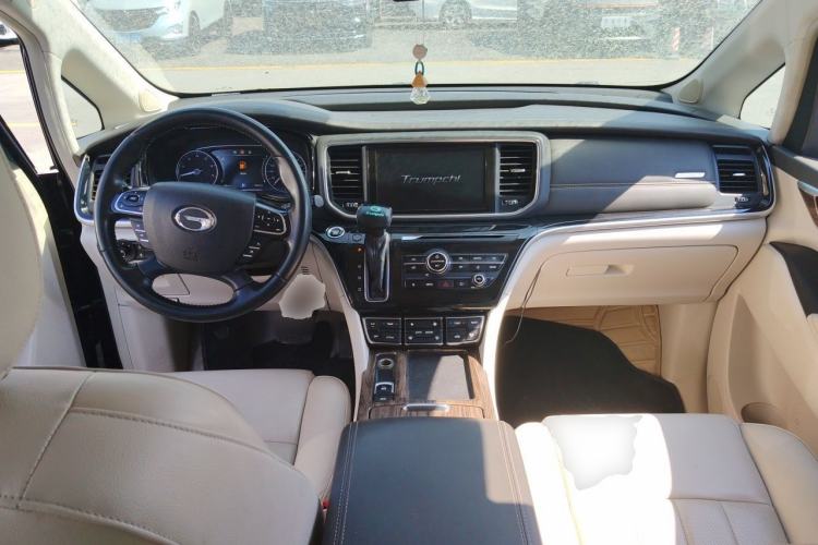 Used GAC Trumpchi M8 2018 320T Luxury Edition Center Console