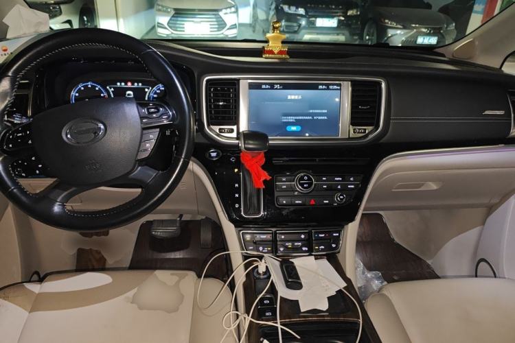 Used GAC Trumpchi M8 2018 320T Luxury Edition Center Console