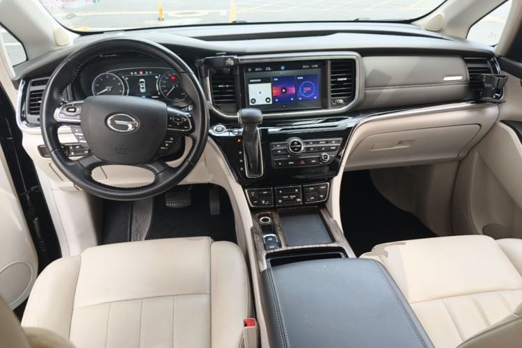 Used GAC Trumpchi M8 2018 320T Luxury Edition Center Console
