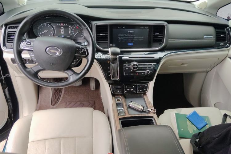 Used GAC Trumpchi M8 2018 320T Luxury Edition Center Console