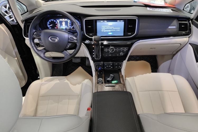 Used GAC Trumpchi M8 2018 320T Luxury Edition Center Console