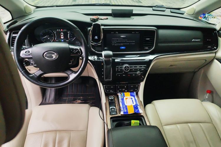 Used GAC Trumpchi M8 2018 320T Luxury Edition Center Console