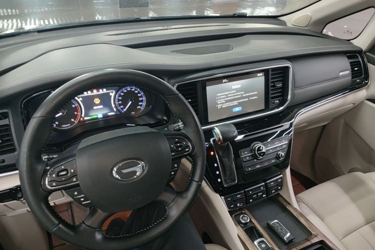 Used GAC Trumpchi M8 2018 320T Luxury Edition Center Console