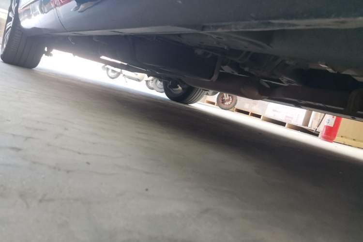 Used GAC Trumpchi M8 2018 320T Flagship Edition Chassis Front Right