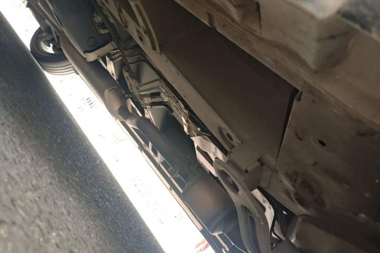 Used GAC Trumpchi M8 2018 320T Flagship Edition Chassis Front Right