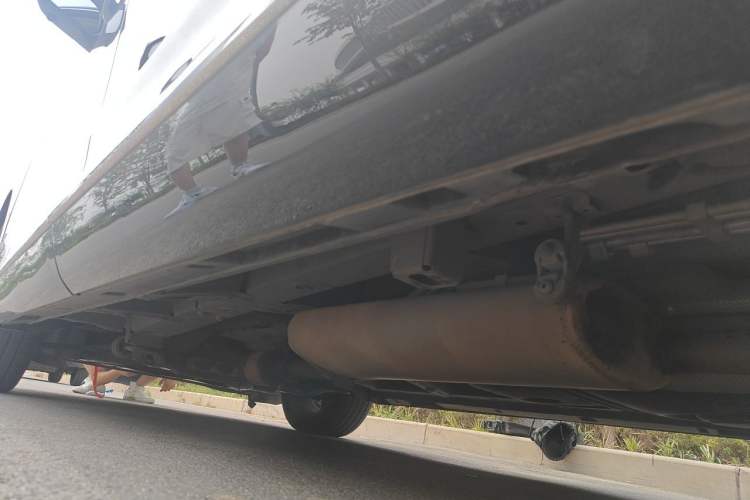 Used GAC Trumpchi M8 2018 320T Luxury Edition Chassis Rear Left