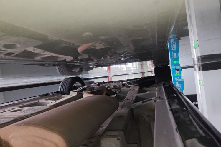 Used GAC Trumpchi M8 2018 320T Luxury Edition Chassis Rear Left