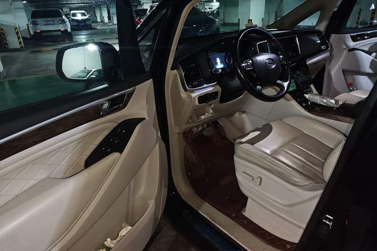 Used GAC Trumpchi M8 2018 320T Luxury Edition Driver Seat