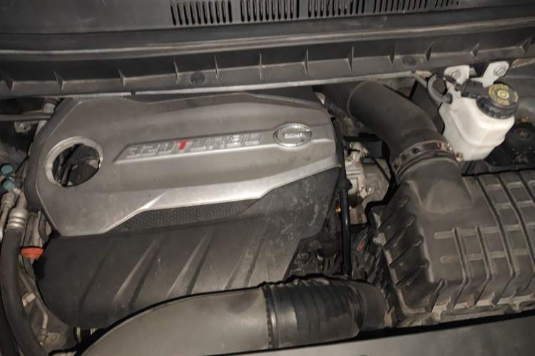 Used GAC Trumpchi M8 2018 320T Luxury Edition Engine Bay