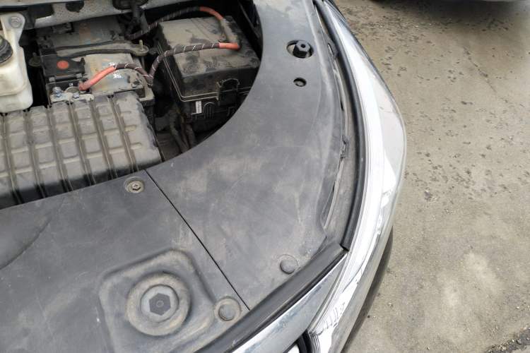 Used GAC Trumpchi M8 2018 320T Flagship Edition Engine Bay Left