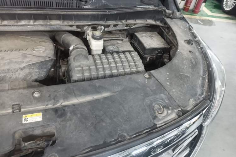 Used GAC Trumpchi M8 2018 320T Flagship Edition Engine Bay Left