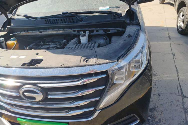 Used GAC Trumpchi M8 2018 320T Luxury Edition Engine Bay Left